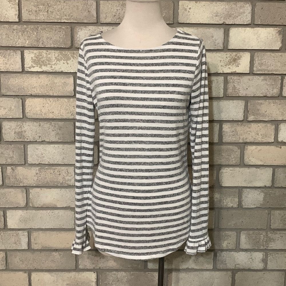 3for$20 long sleeve shirt small